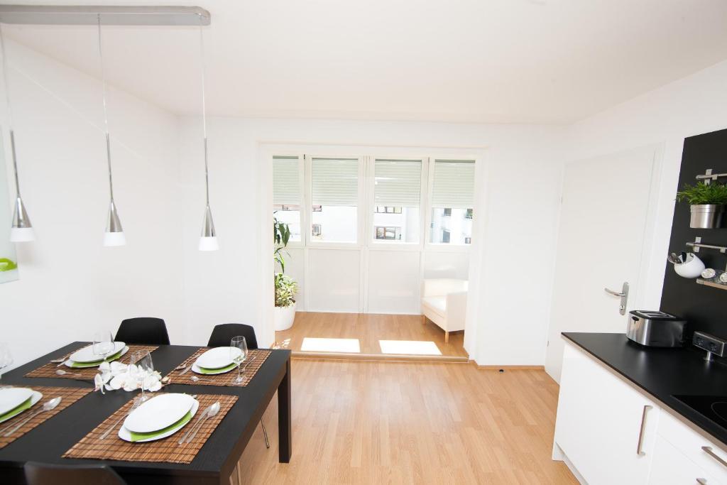 Traditional Apartments Vienna Tav Room photo